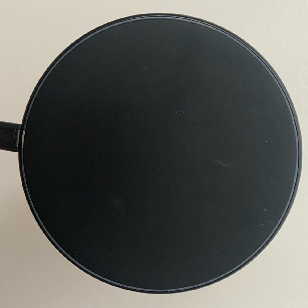 Wireless Charger - Picture 2 of 3